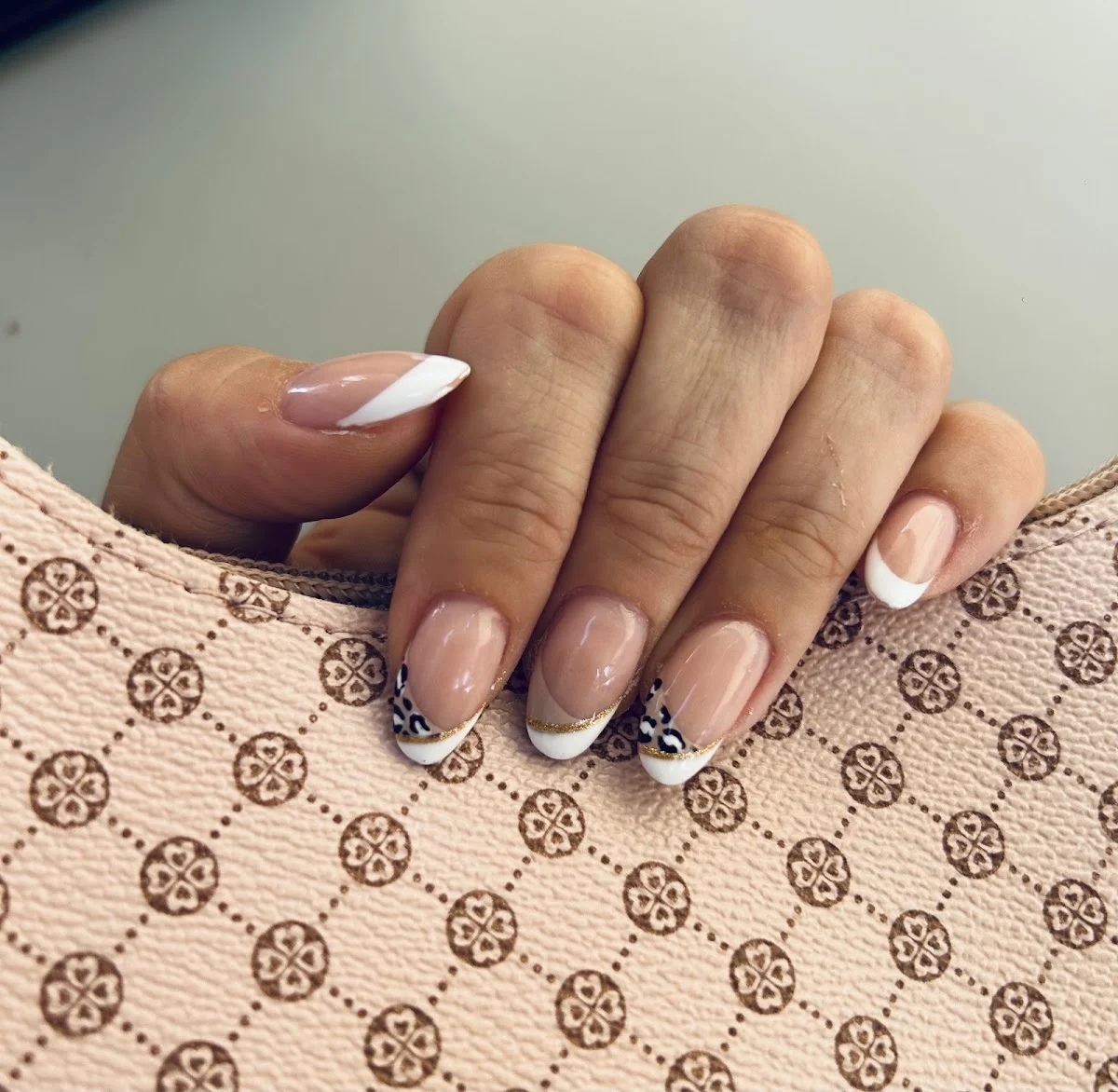 Adri Nails - 4