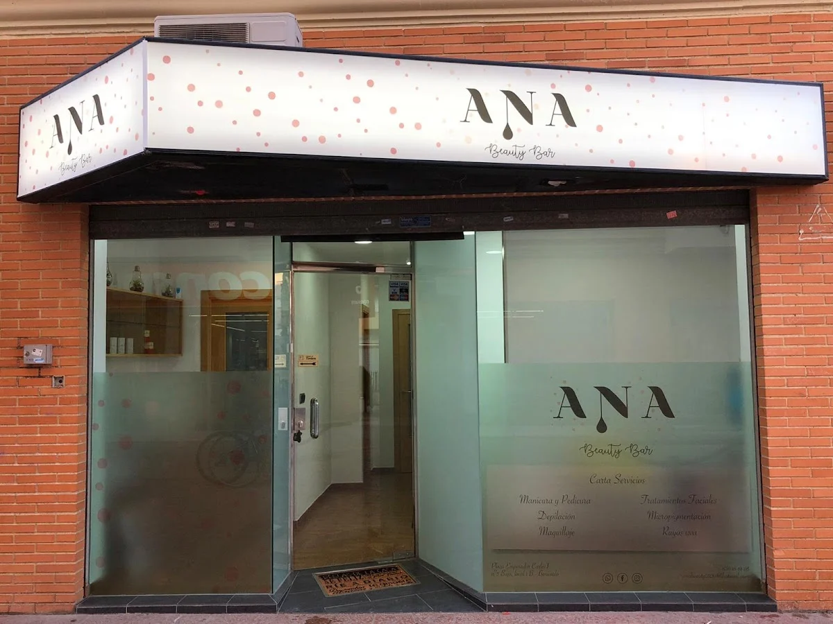 Ana - Beauty Bar