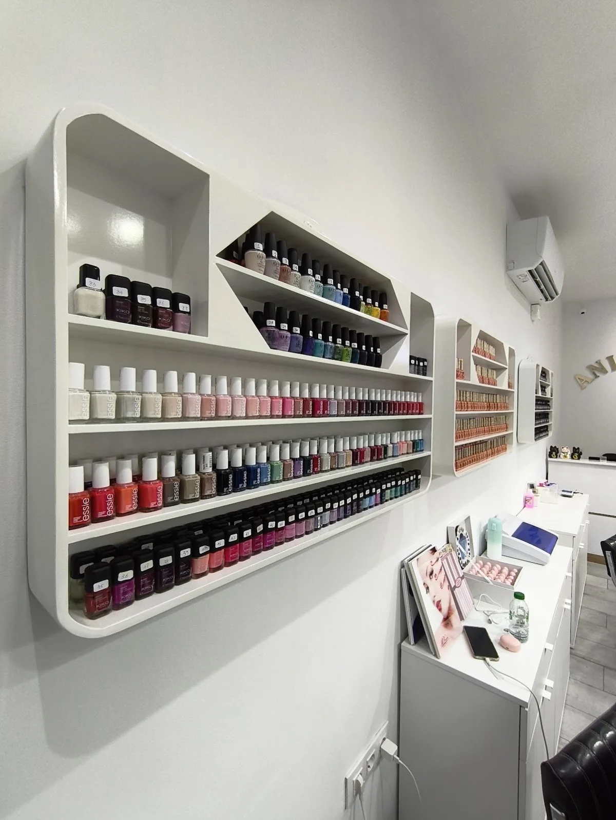 Ani Nails Centro de Uñas y Estética