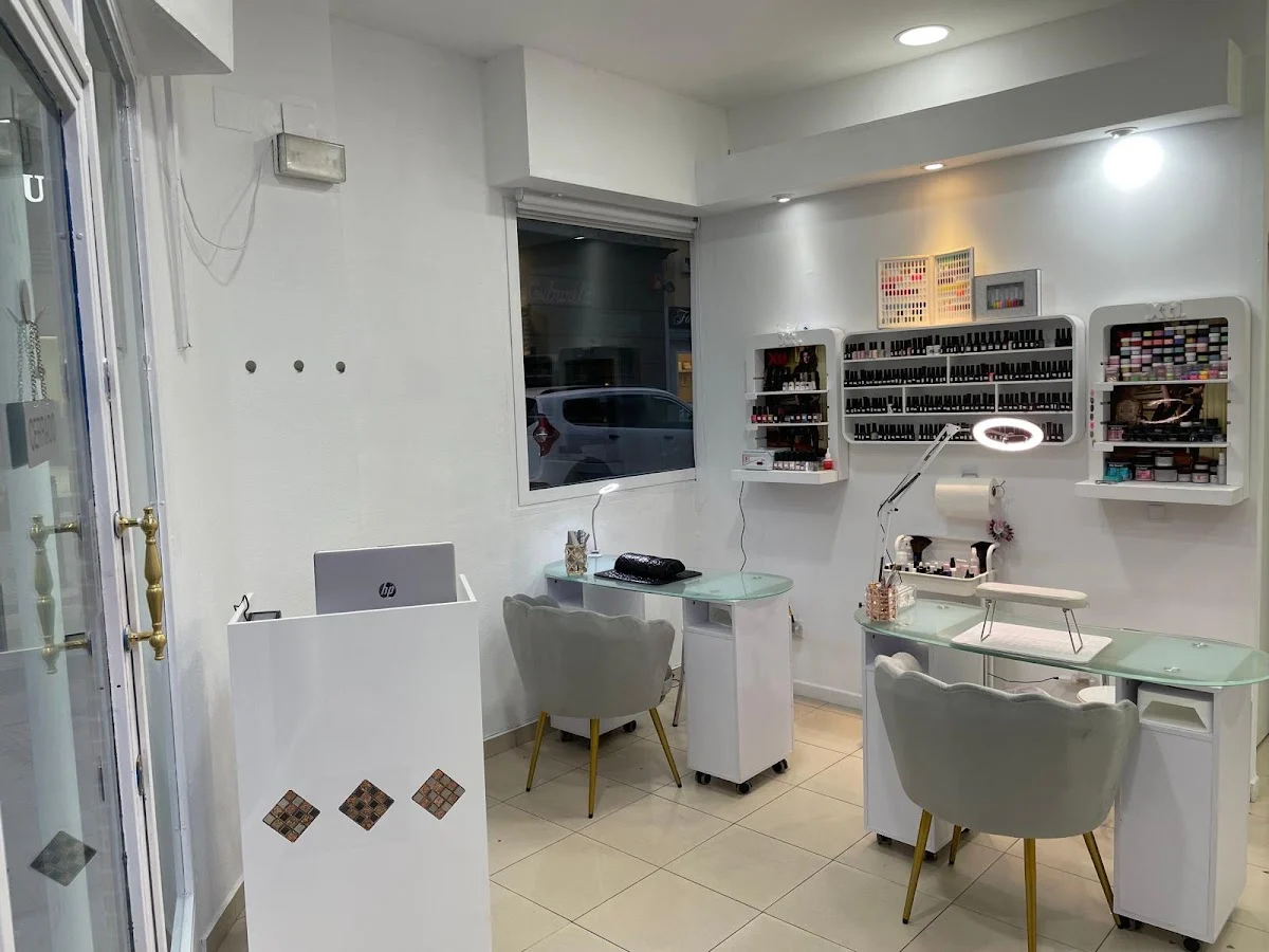 Barbería y Centro de Belleza Unisex La Victoria