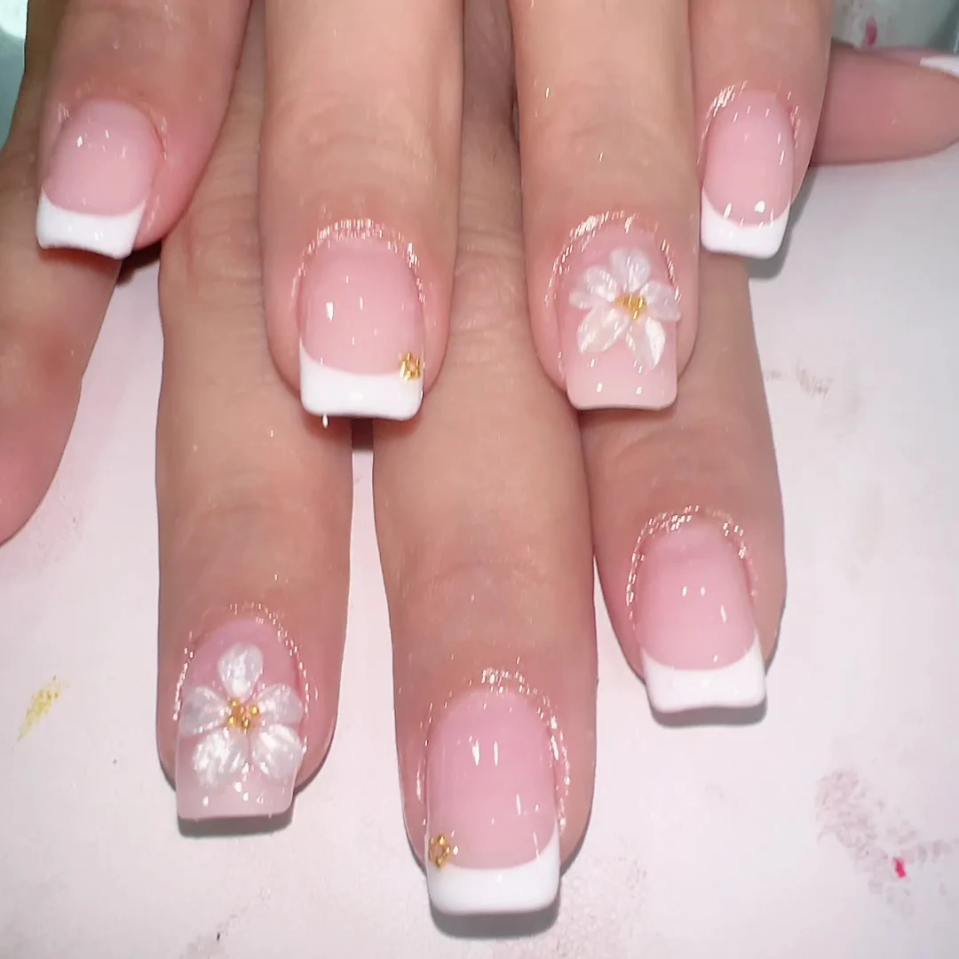 BEAUTY NAILS - 2