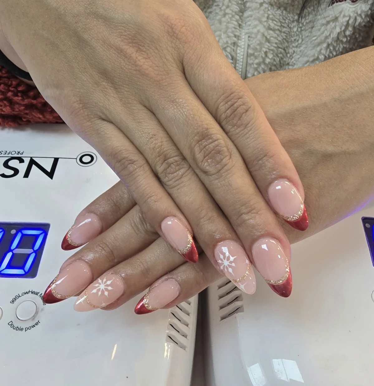 BEAUTY T NAIL