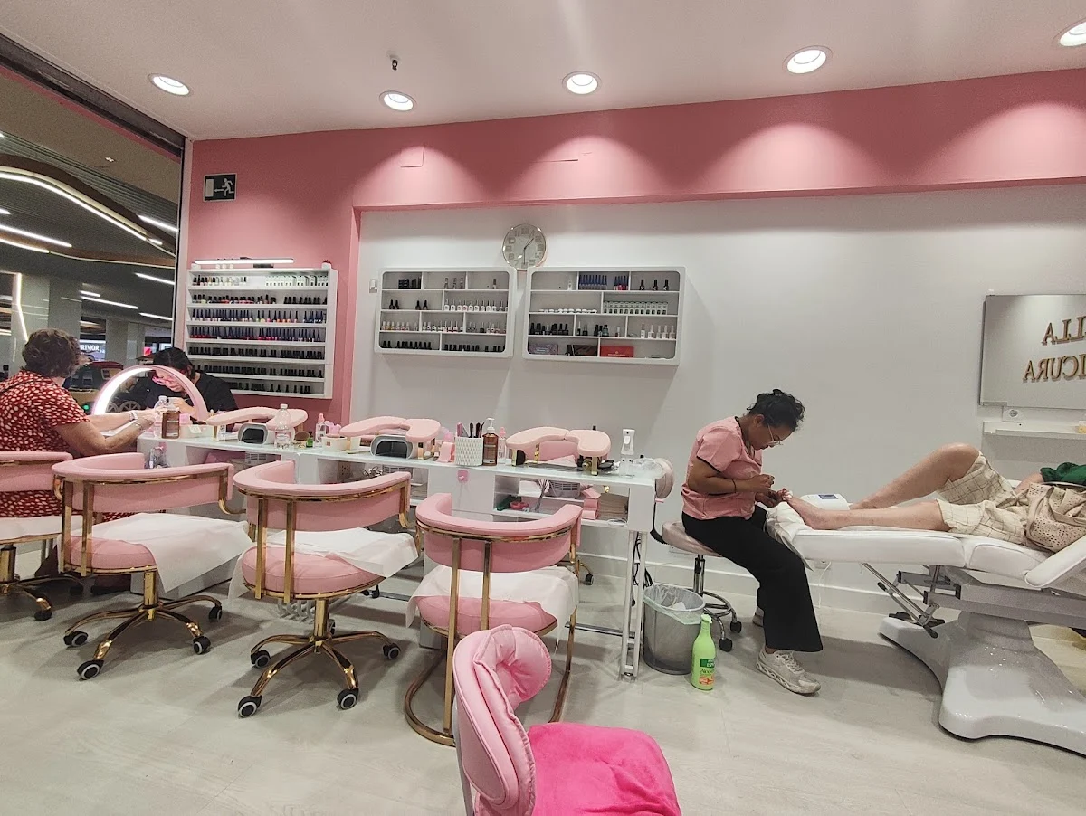 Bella Manicura