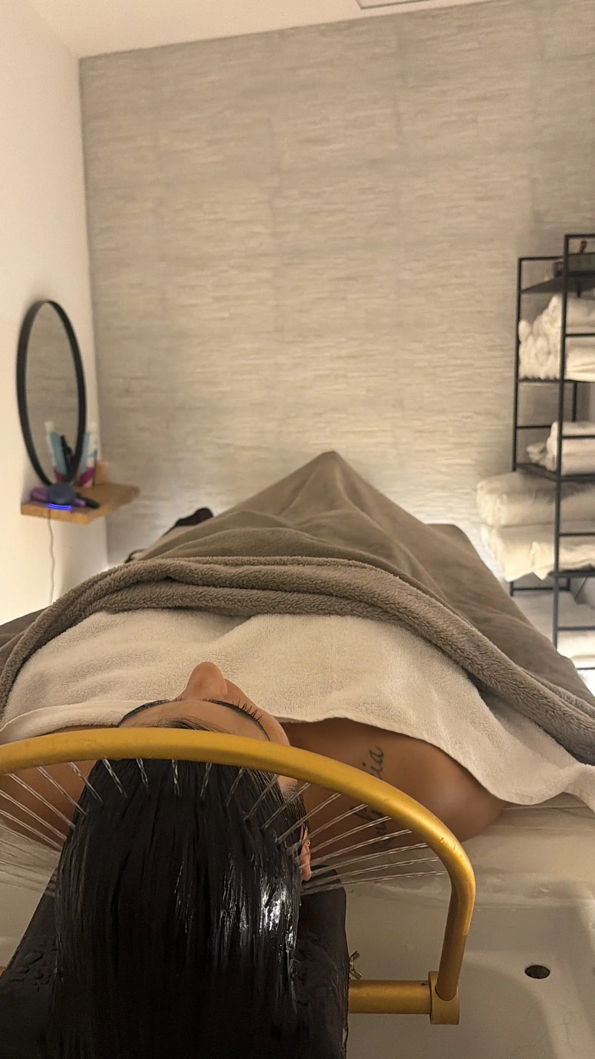By Glow Fuengirola | Centro de Estética & Spa Capilar - 2