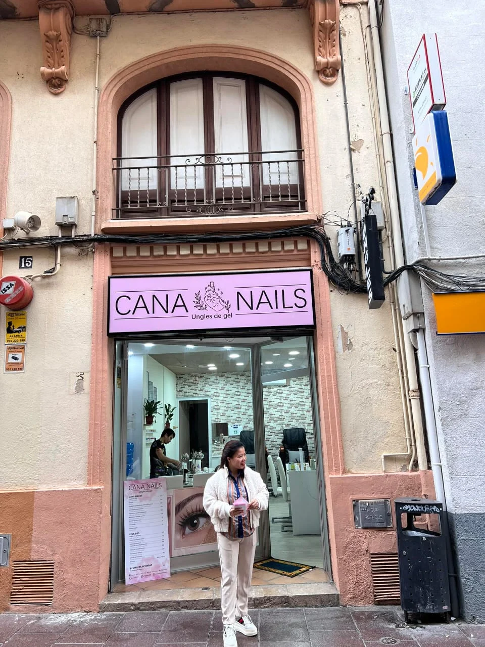 Cana nails