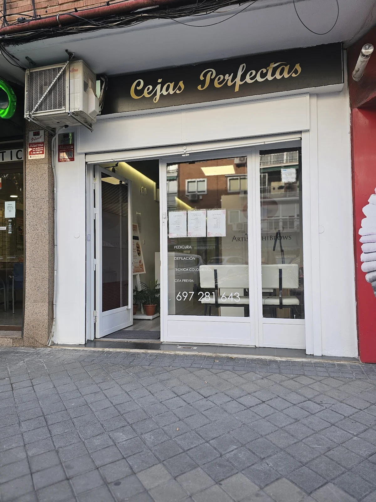 Cejas perfectas - 2