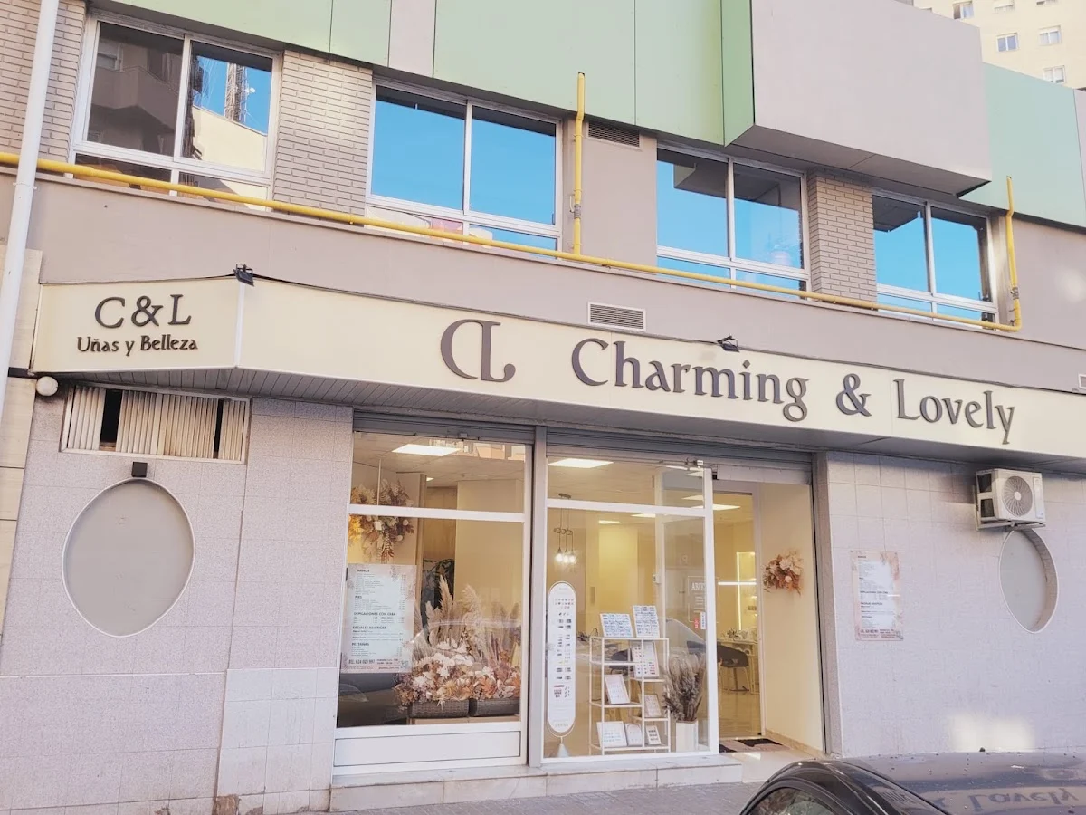 Charming & Lovely uñas y bellezas - 4