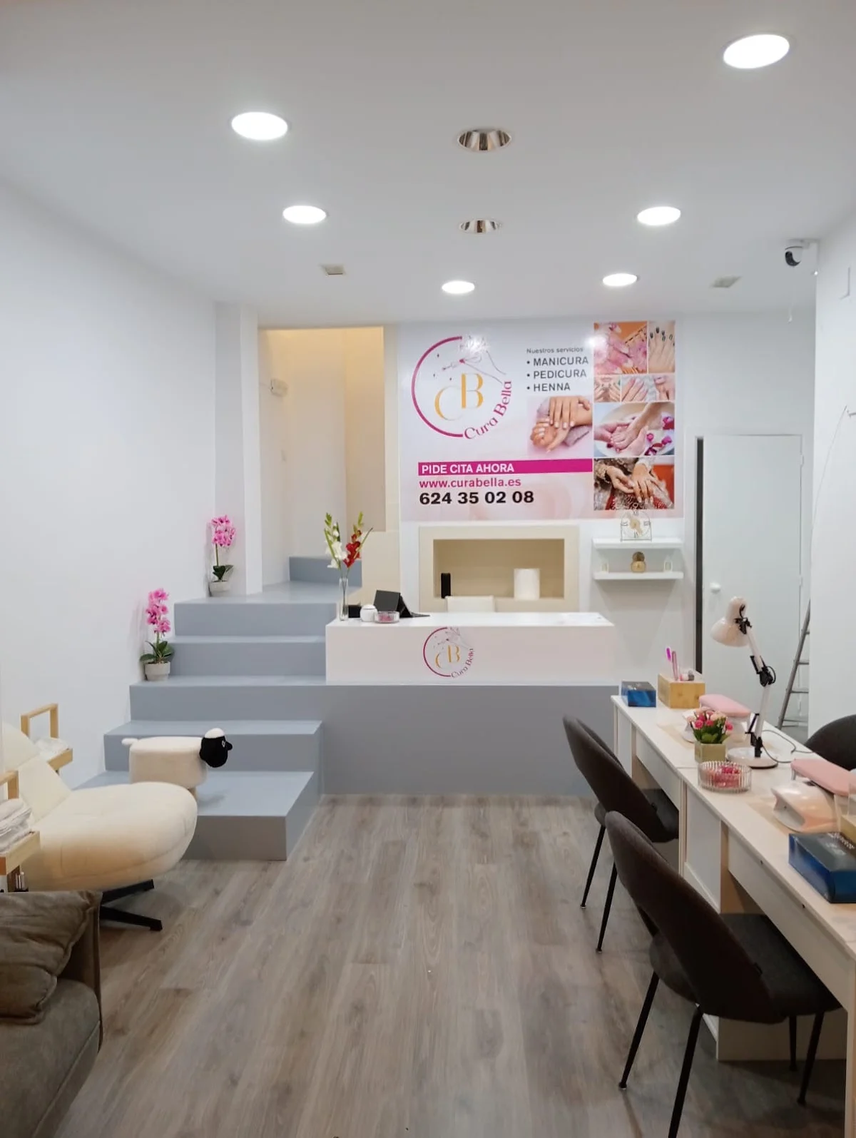 Cura Bella NAIL Salon - 3