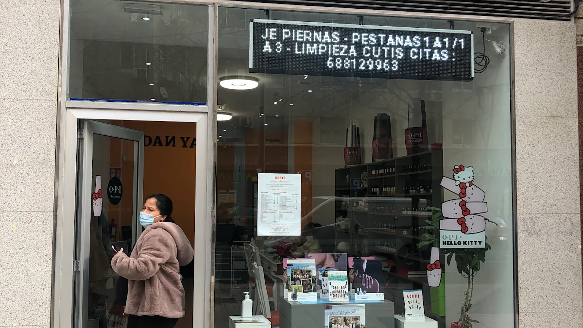 DANYA UÑAS (Nail and Beauty salon) - 2