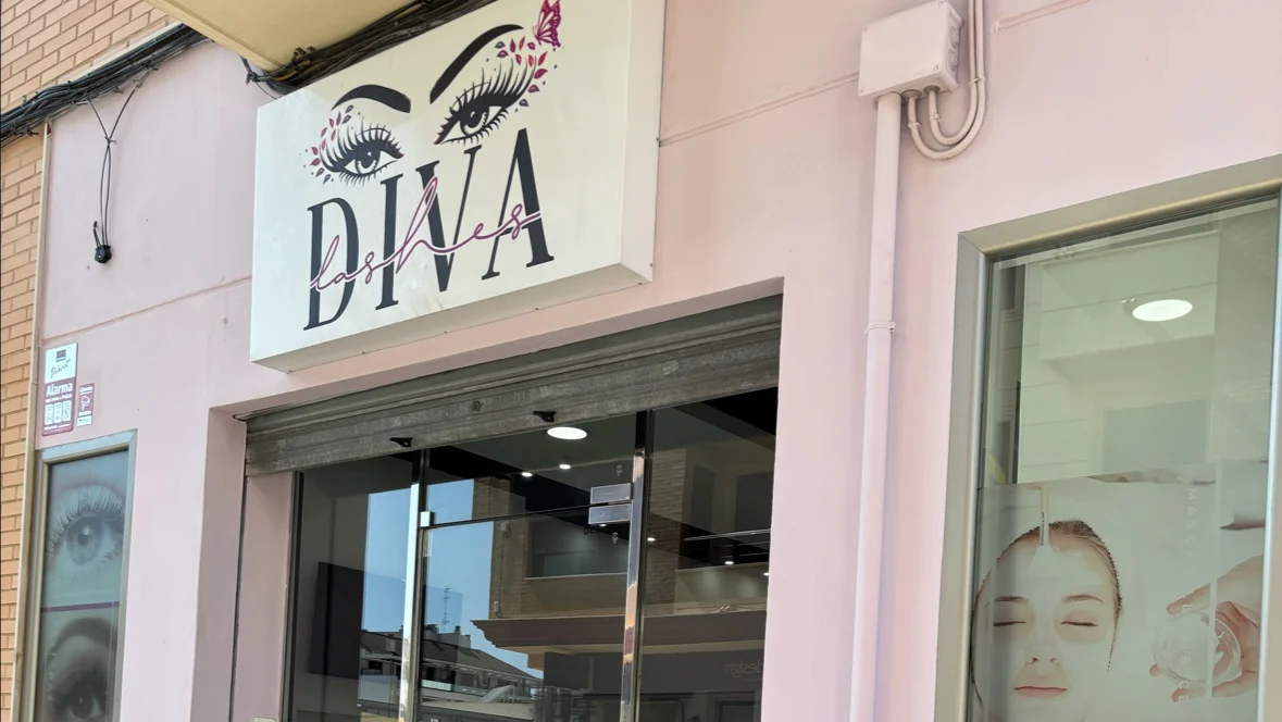 Diva lashes