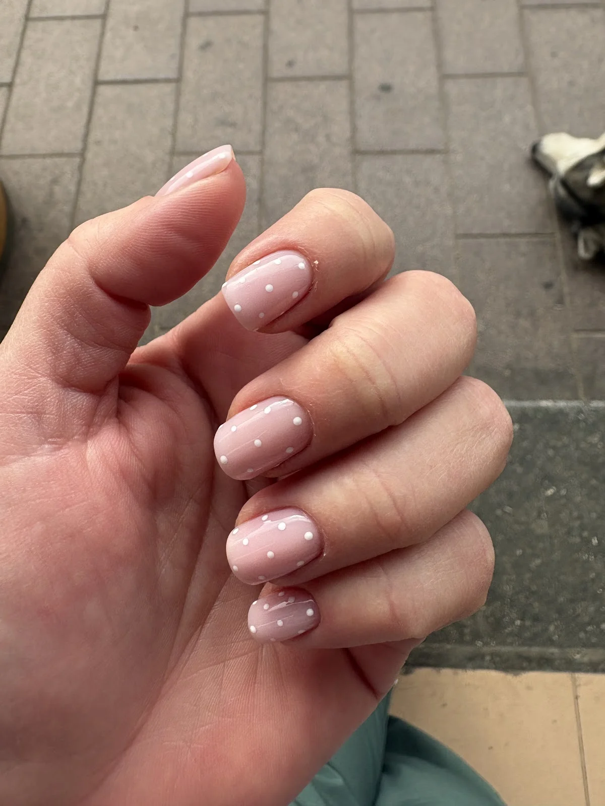 DV Nails - 2