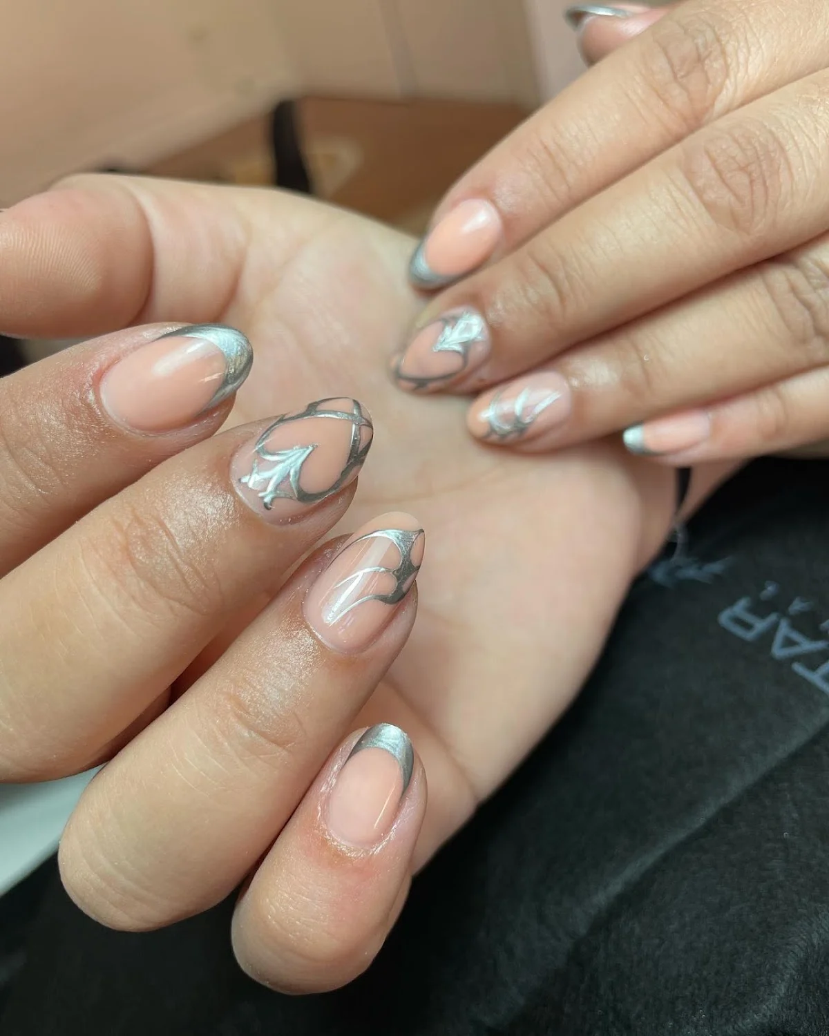 E.A nails studio - 3