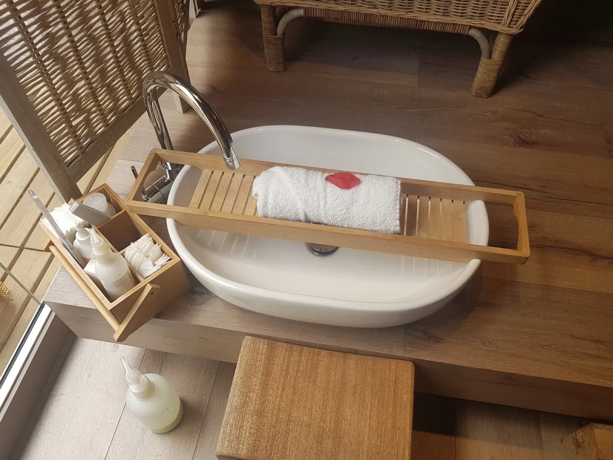 El Nido | Nails, Spa & Massage. - 4