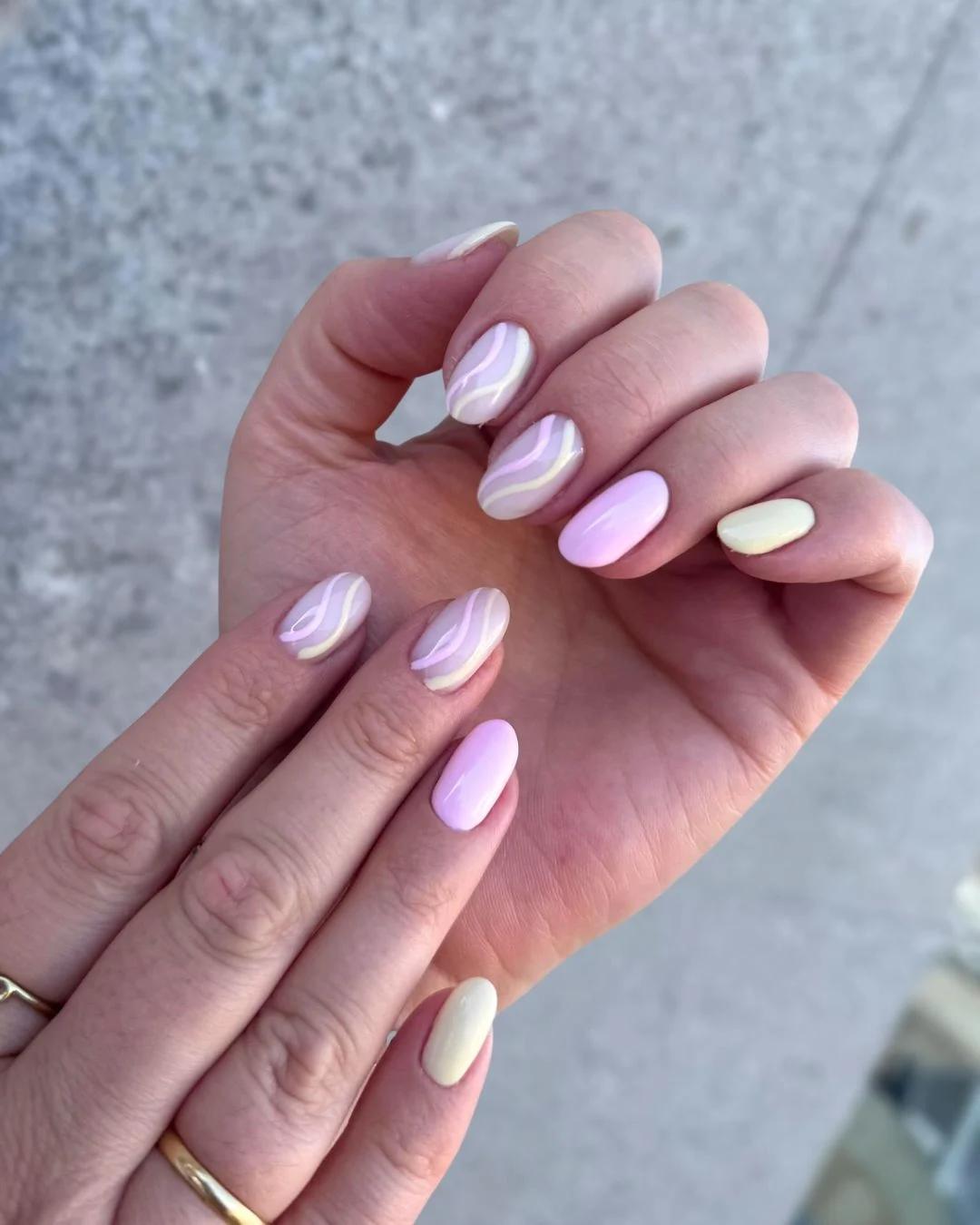 Esmaltes y Café