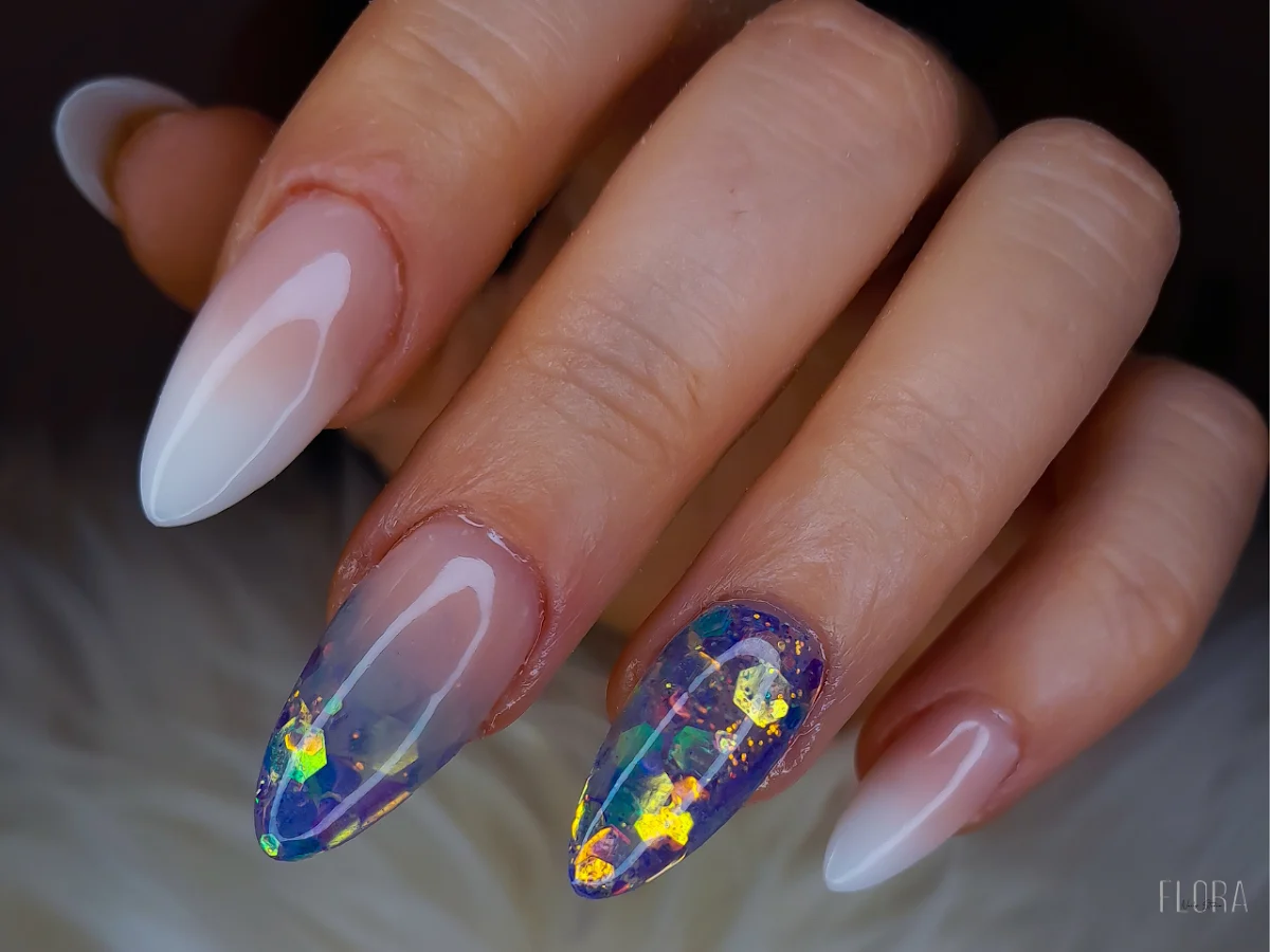 Flora Nails Studio