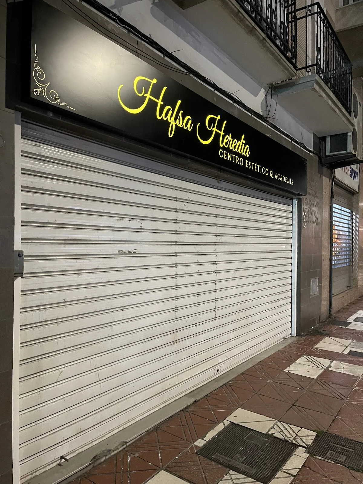 Hafsa Heredia Salón y Academia de Estética