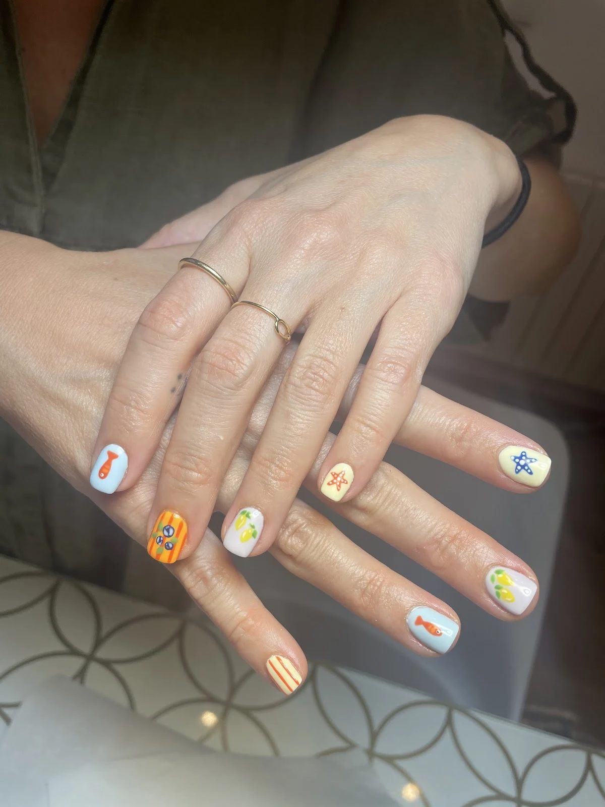 Hello Nails - 2