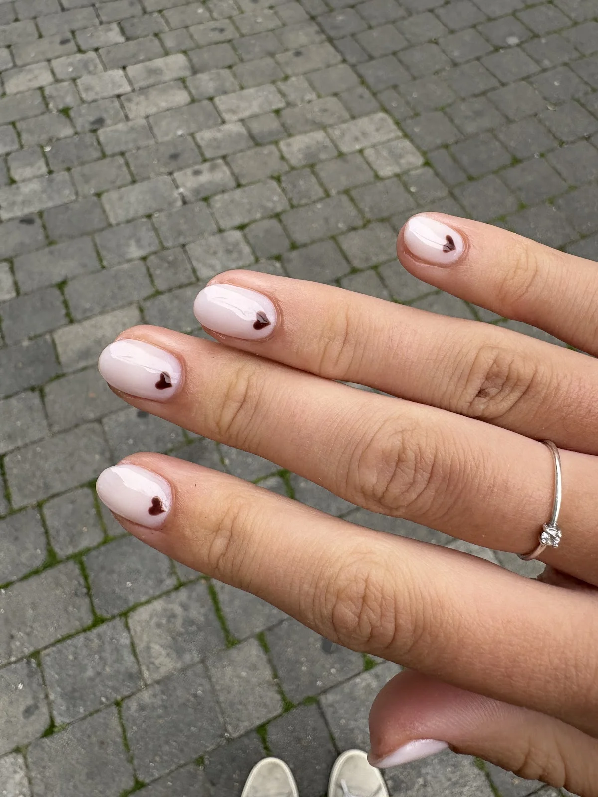 Hello Nails