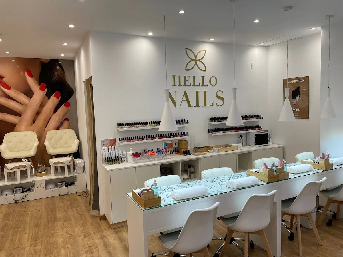 Hello Nails Legazpi - 5