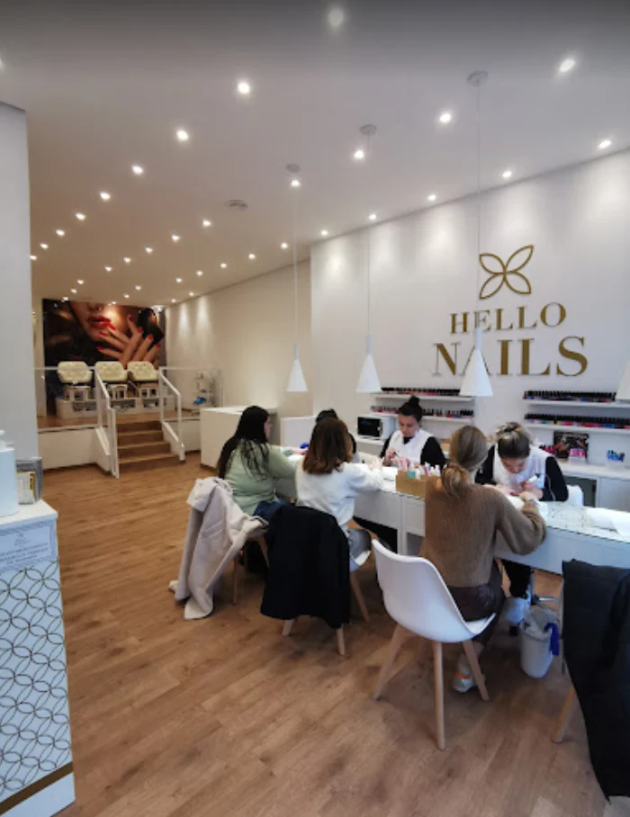 Hello Nails Vallehermoso