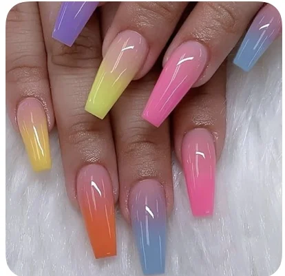 Hermoso salon de unas