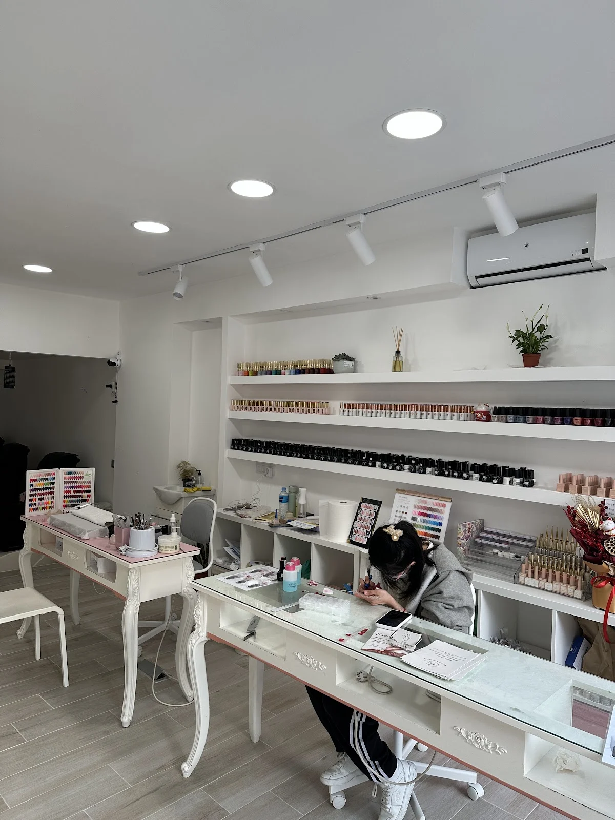 IU Nail Lash Beauty - 4