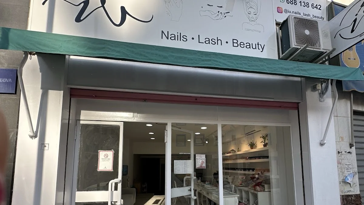 IU Nail Lash Beauty