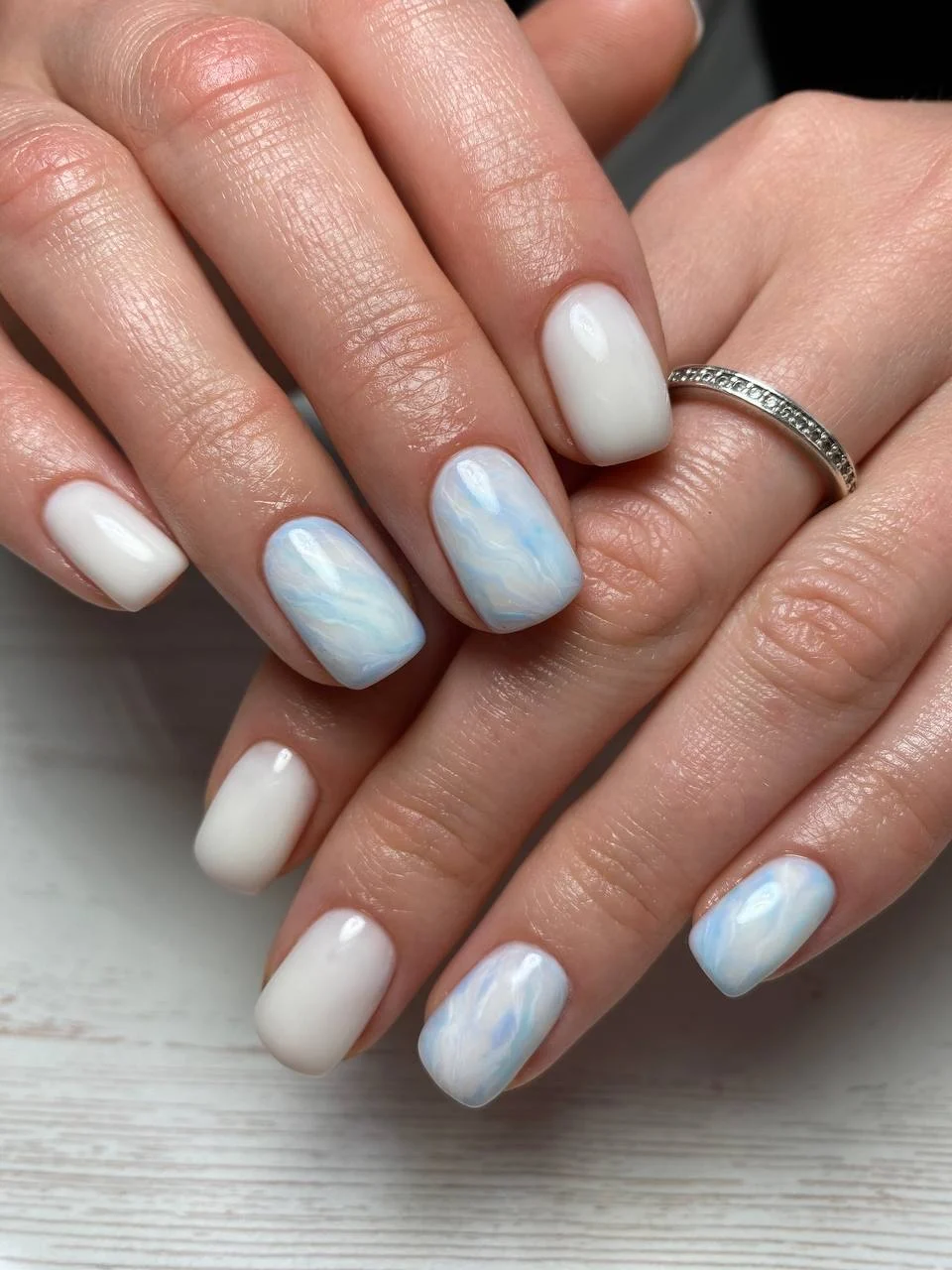 Julia Nail Bar