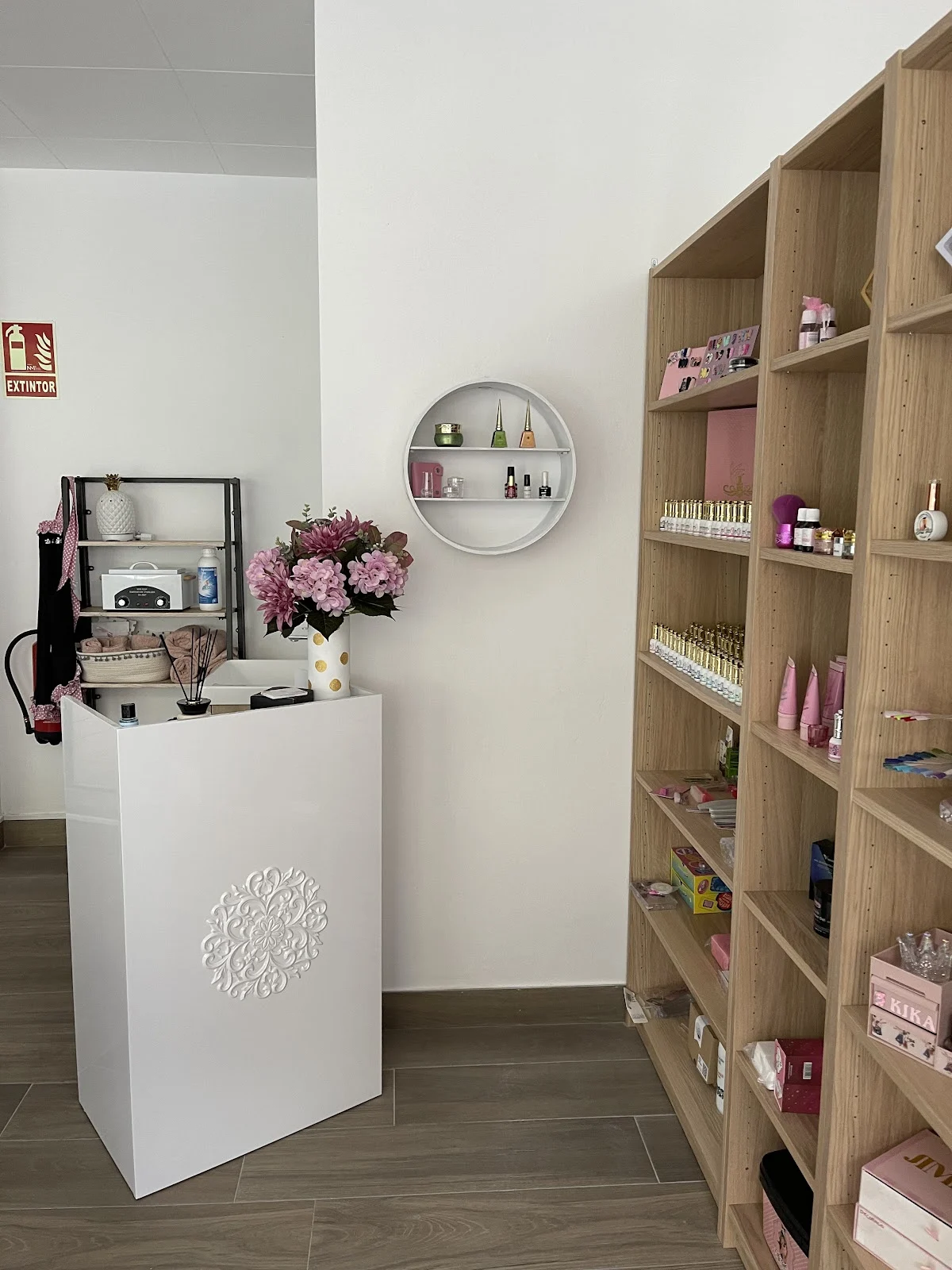 Kika nails