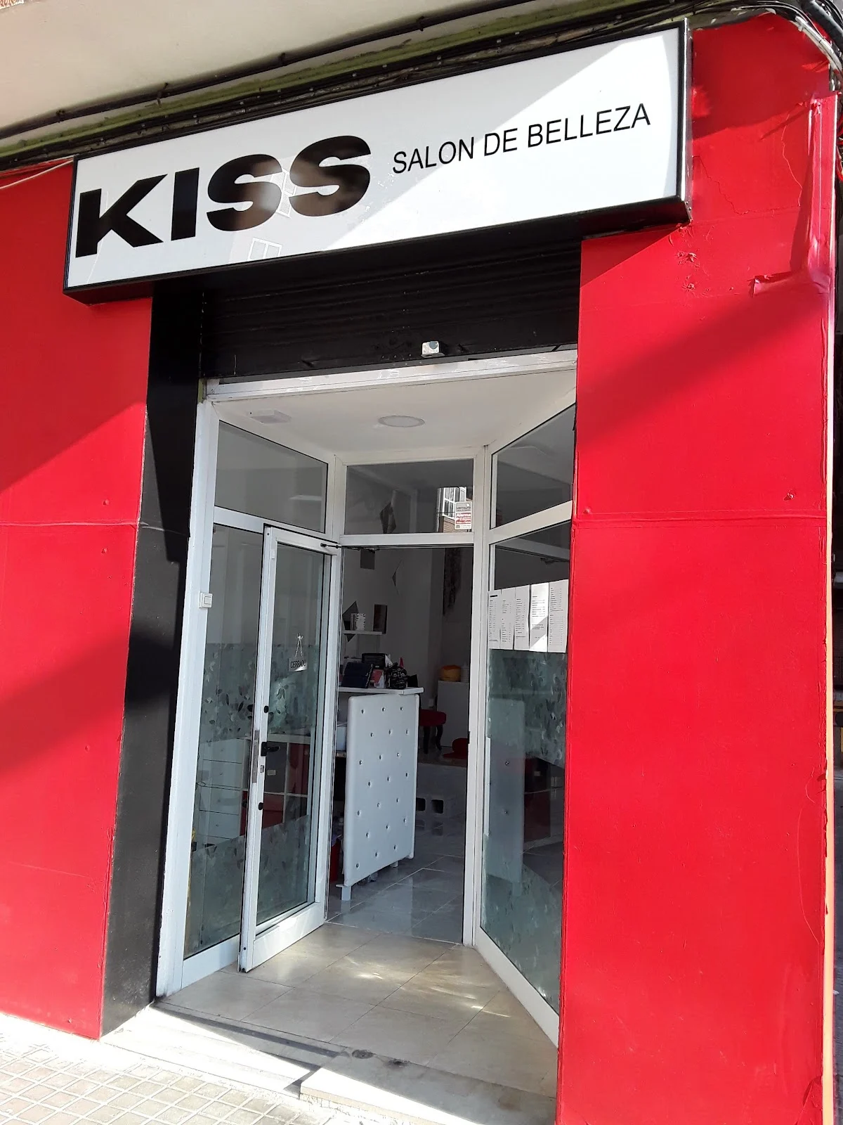 KiSS - 4