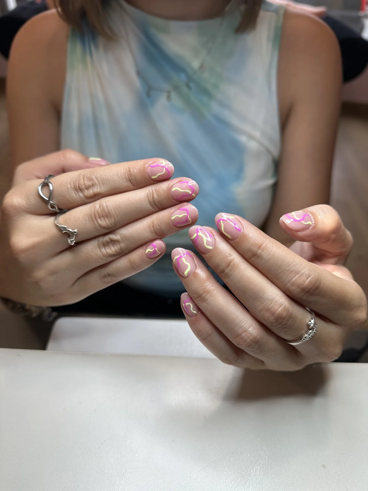 La Lunática nails studio