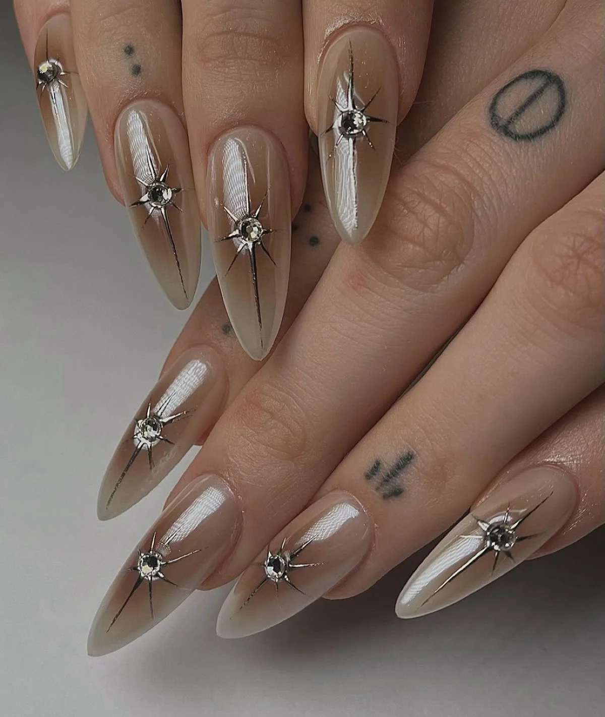 Lady Nails