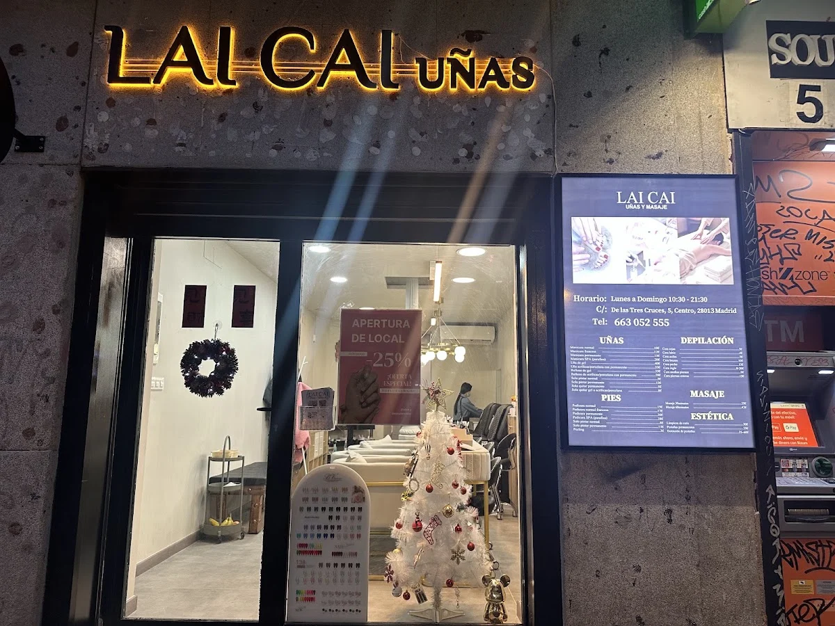 LAI CAI UÑAS - 4