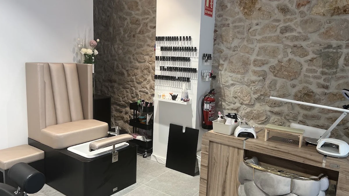 Liana Nails & Beauty - Tarragona