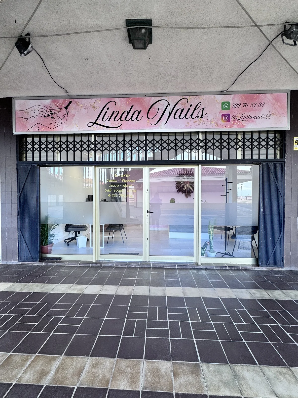 Linda Nails
