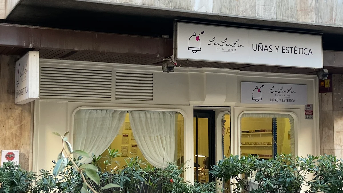LinLinLin Nails Studio