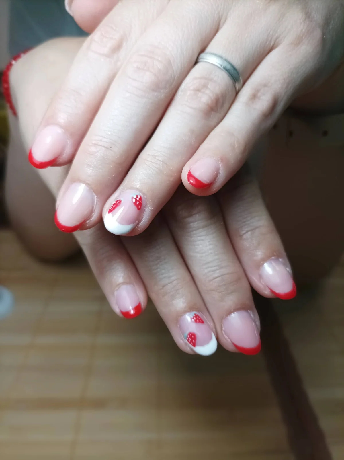 Loving you manicuras