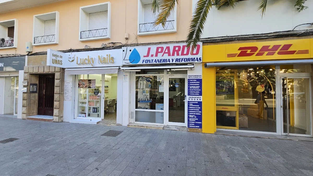 LUCKY NAILS - Alicante