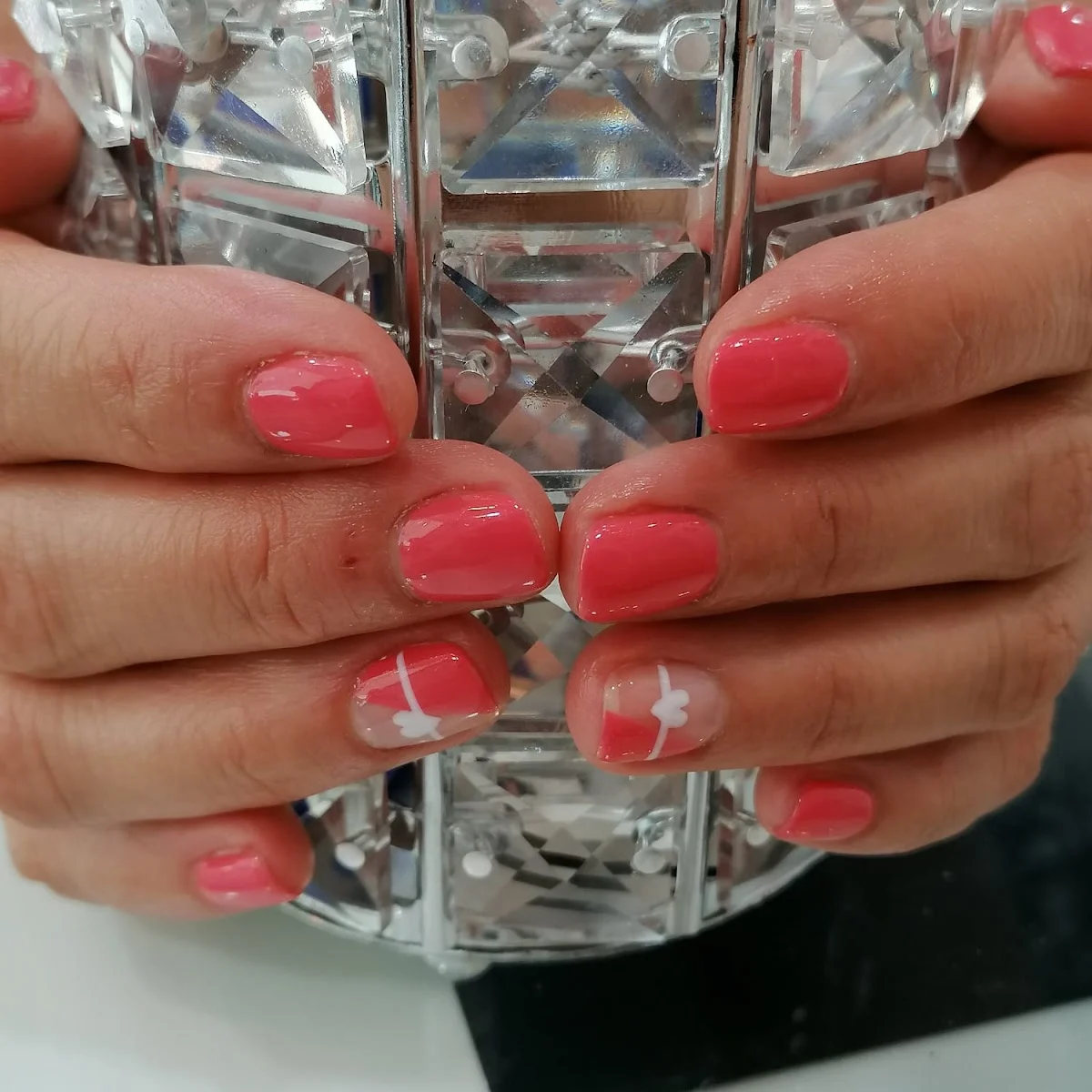 Lucky Uñas（ Pozuelo de Alarcón—Avenida de europa ) - 4