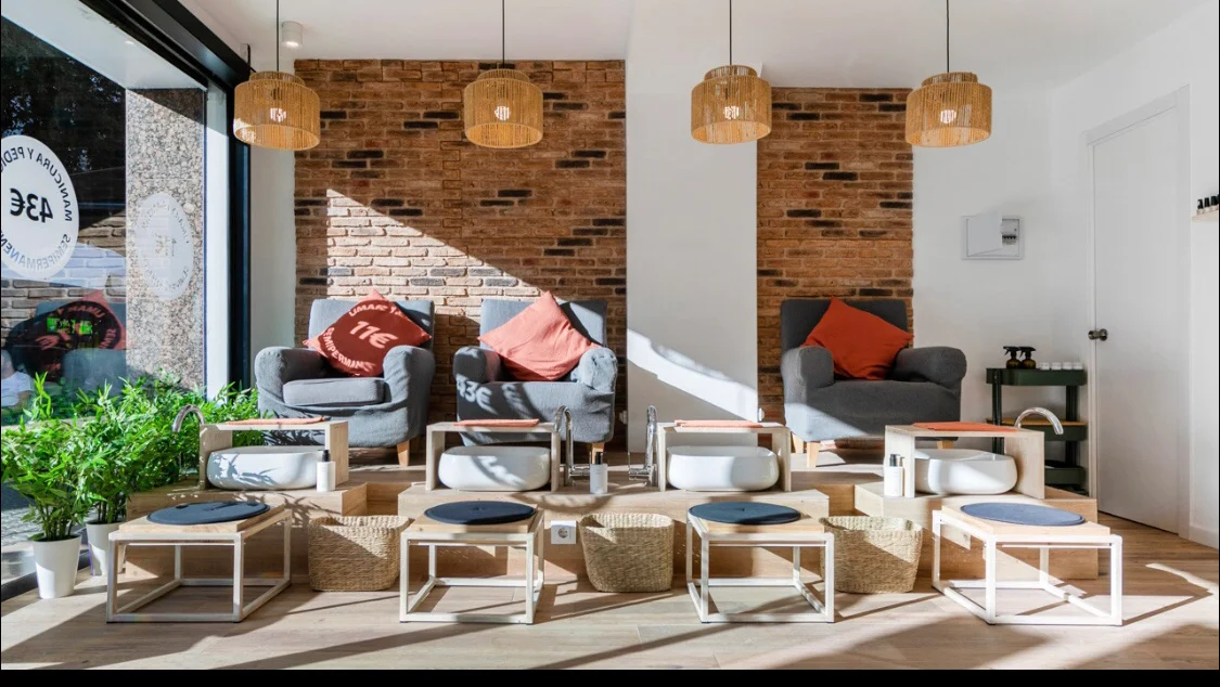 LuxyNails & Beauty Bar Santa Amelia
