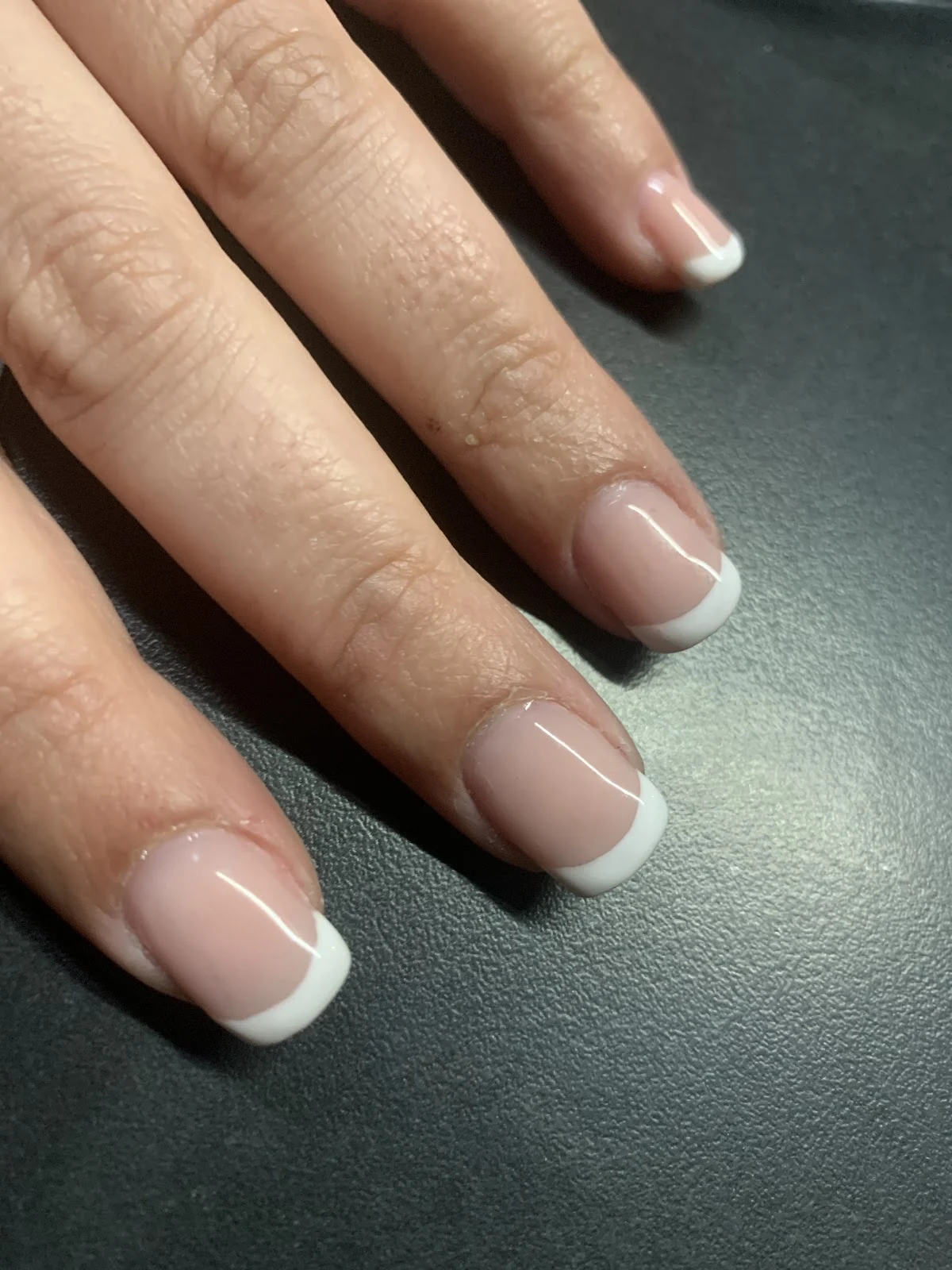 Manicura y pedicura Gijón