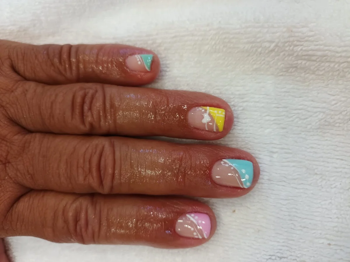 Manicura Y Pedicura Lucy