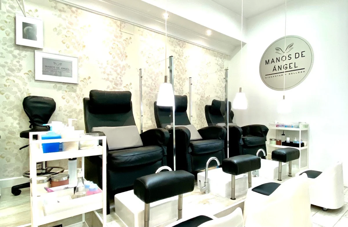 Manos De Ángel Bienestar y Belleza - Uñas y Microblading Pozuelo