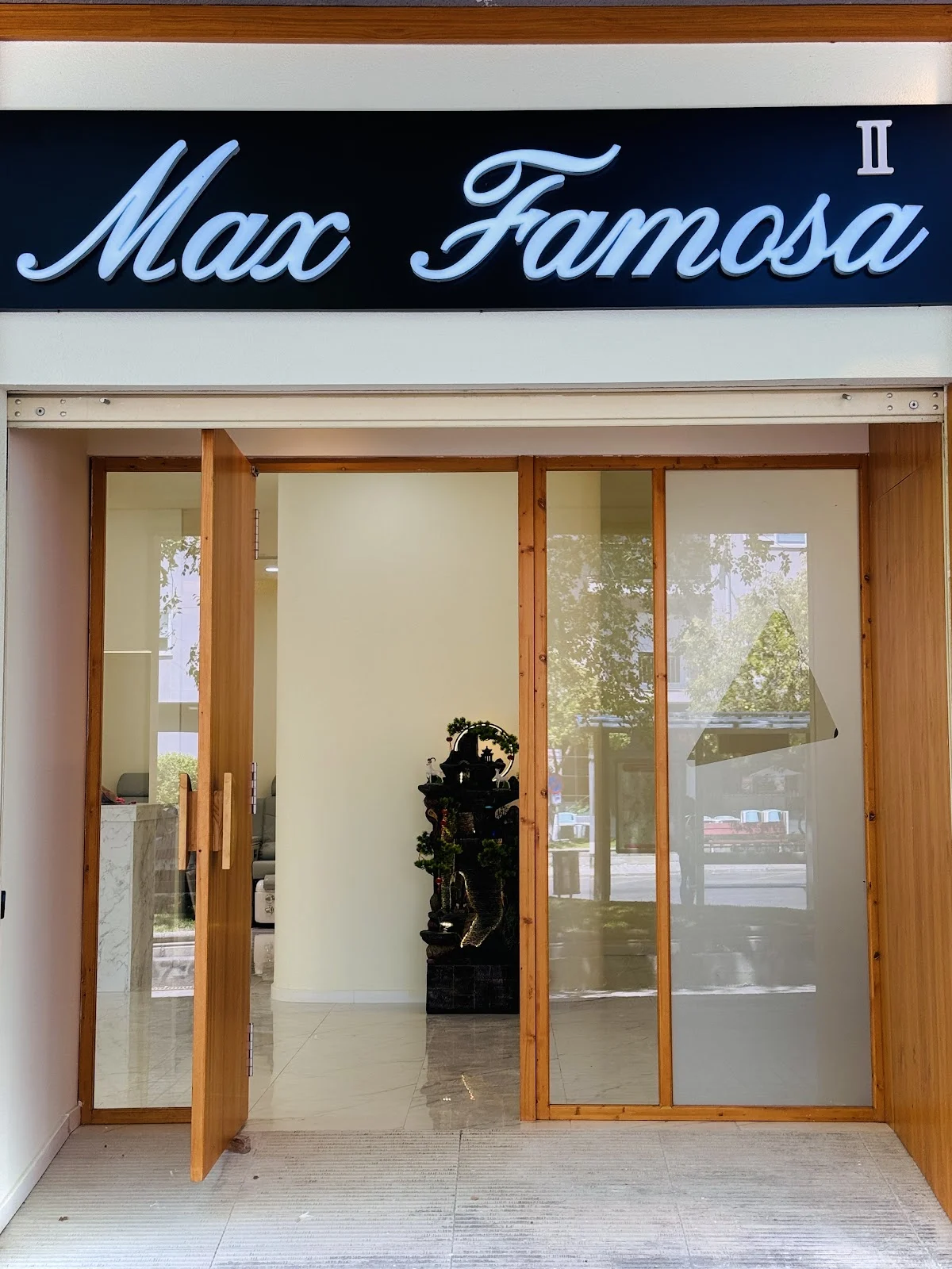 más famosa 2 - 2