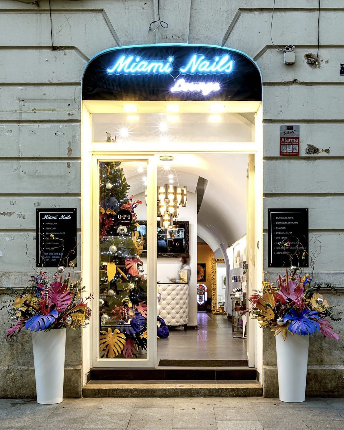Miami Nails Lounge - 2