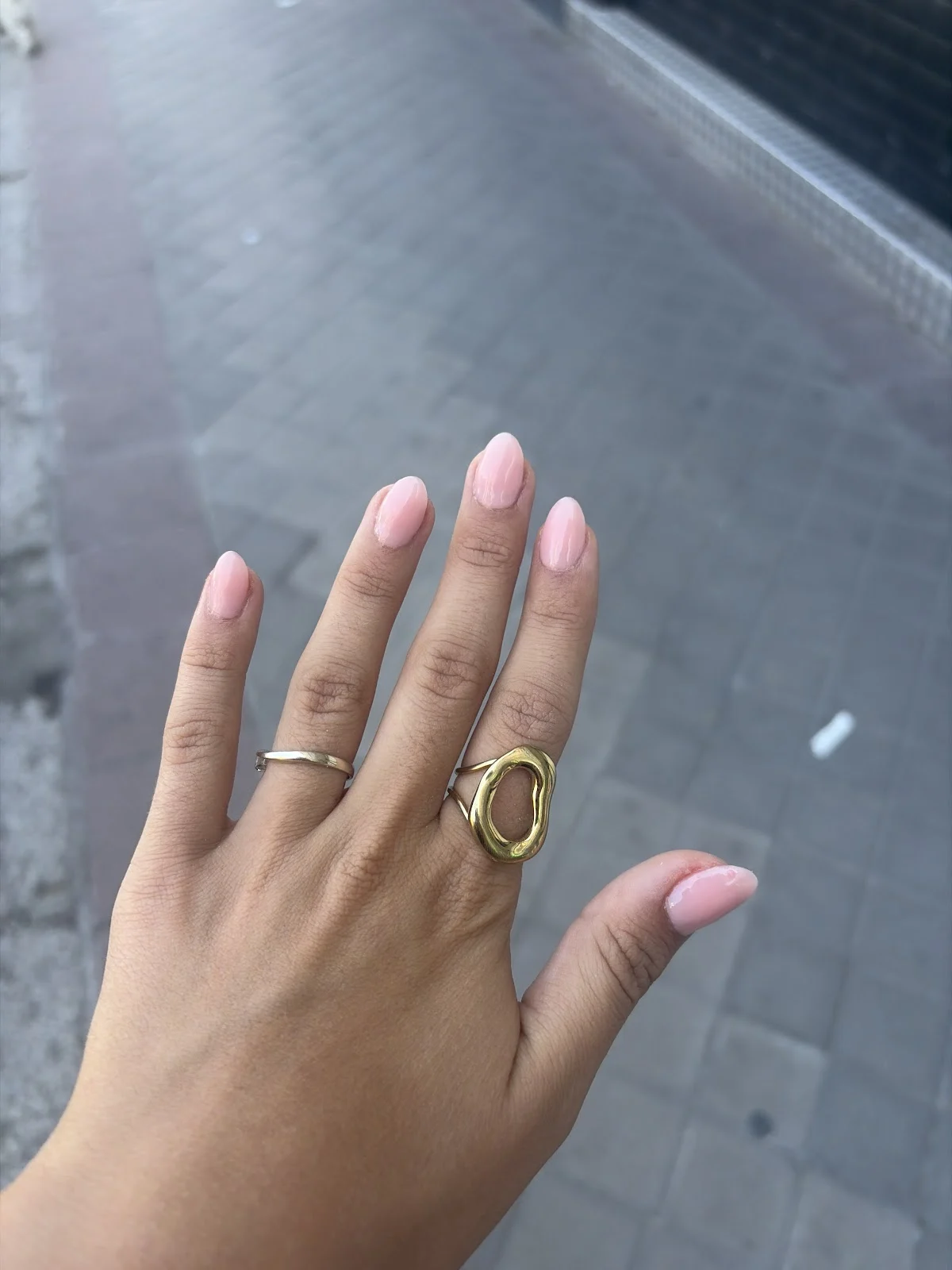 MIKA UÑAS - 2