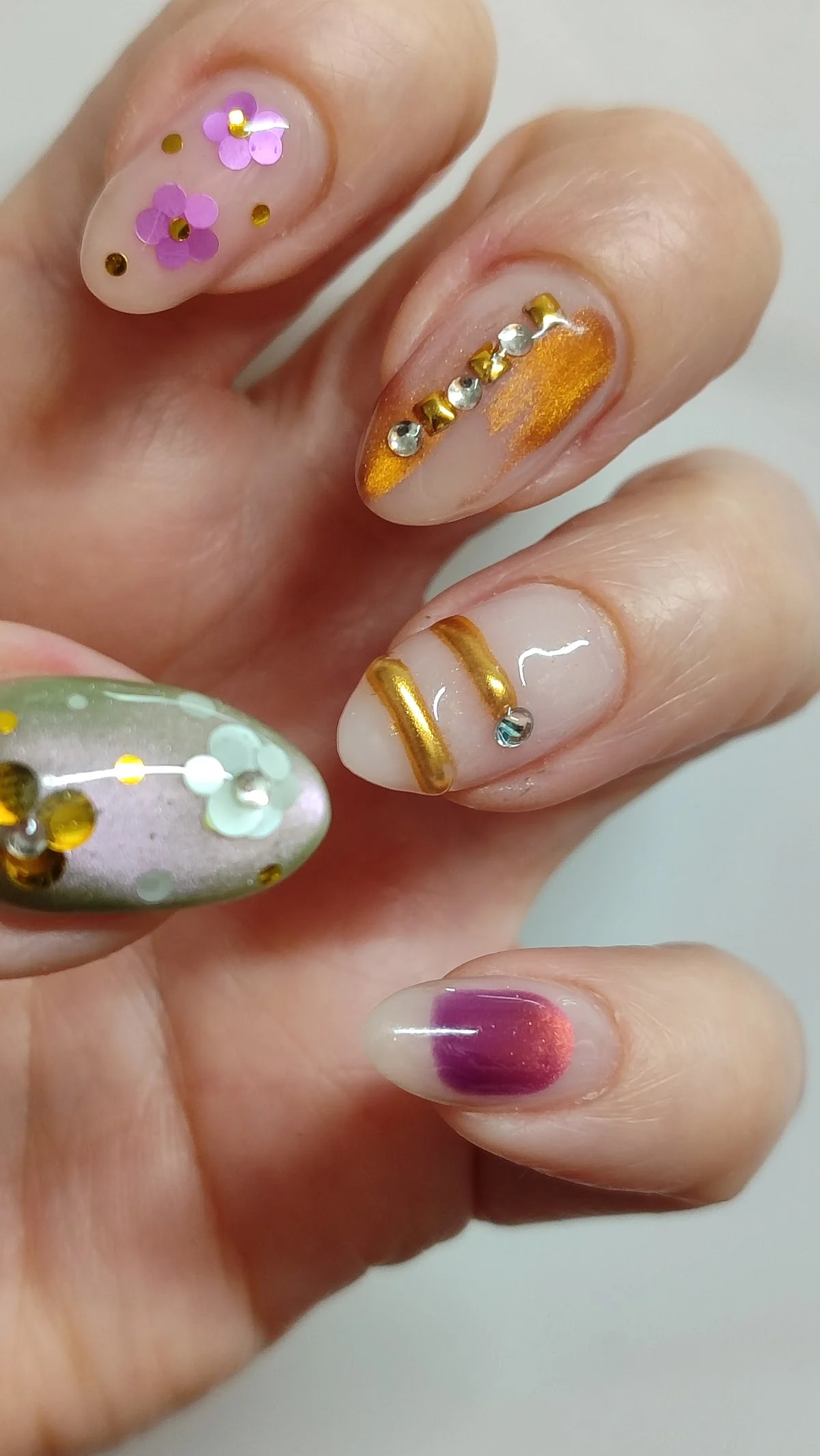 Nails Adri Ro GelX Nails | BIAB nails | 3d Nails | nail art | soft gel | nailartist | builder gel Nails | BARCELONA