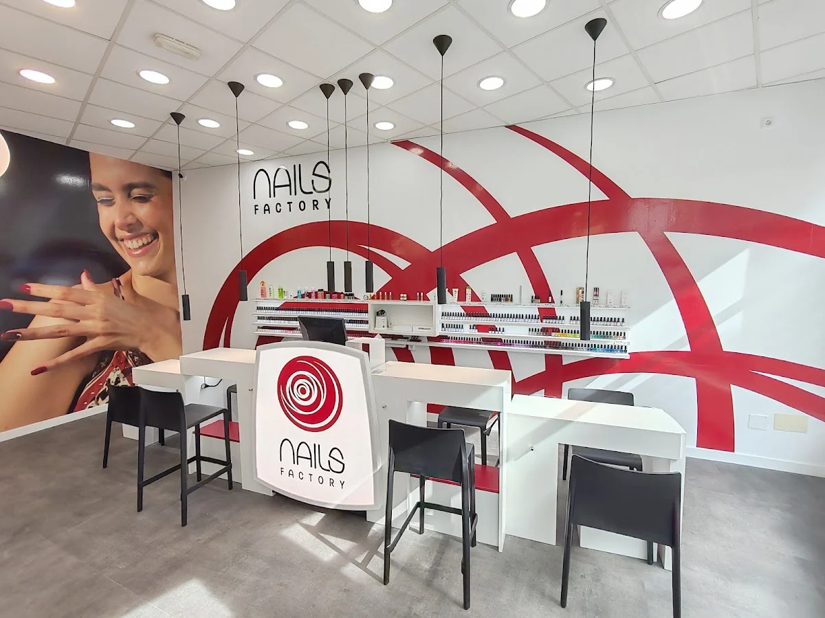 Nails Factory Madrid Villa de Vallecas - 2