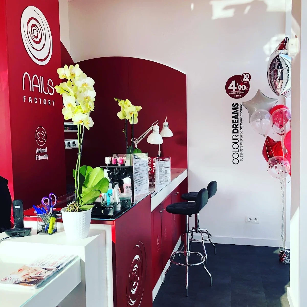 Nails Factory Pozuelo Plaza del Ayuntamiento - 3