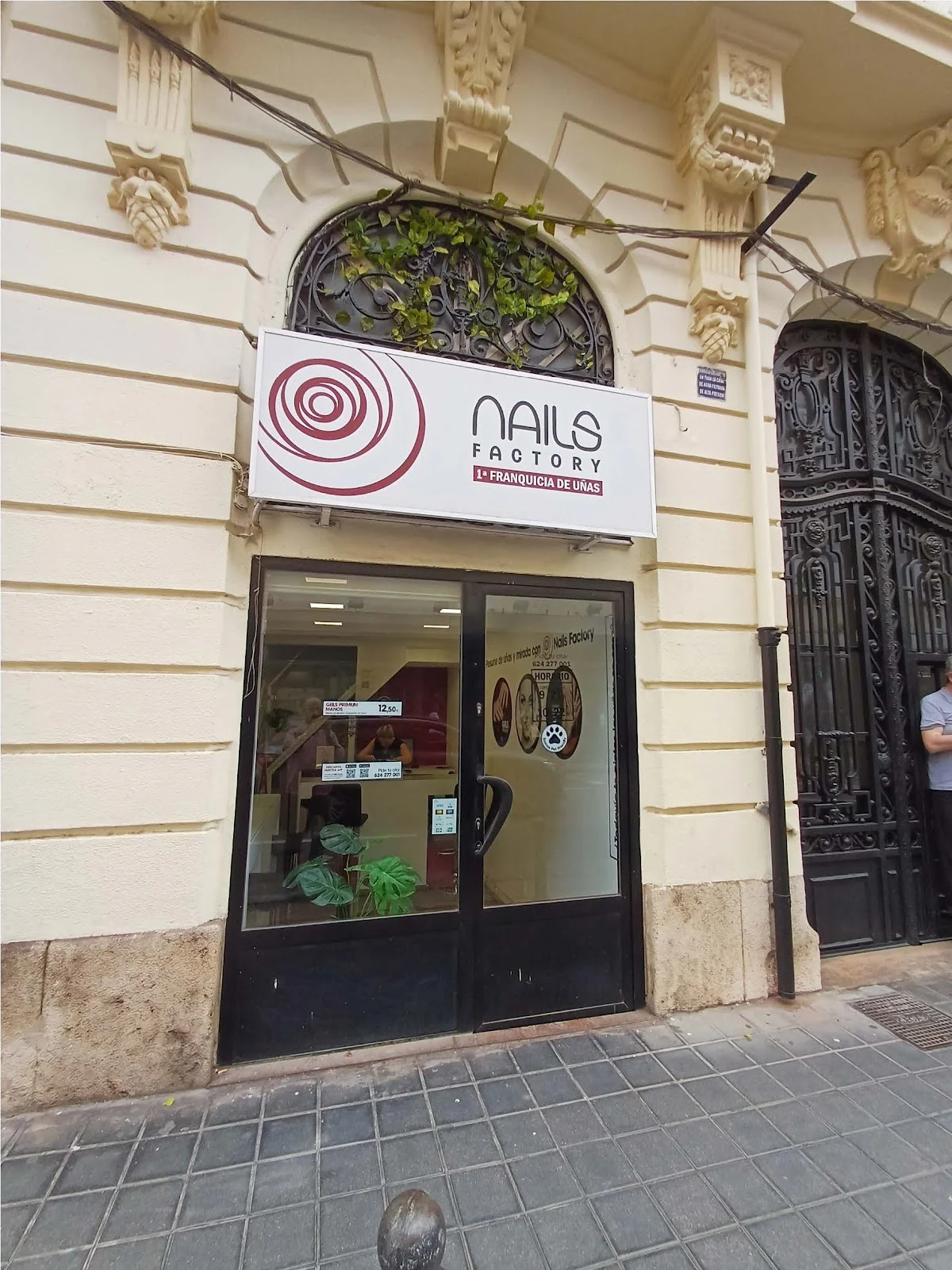 Nails Factory Valencia Pintor Sorolla
